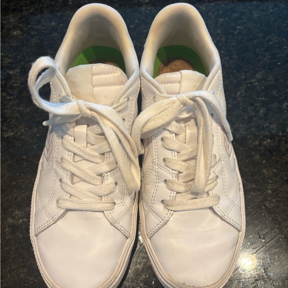 Cariuma Salvas White Leather Sneakers - Picture 2 of 5